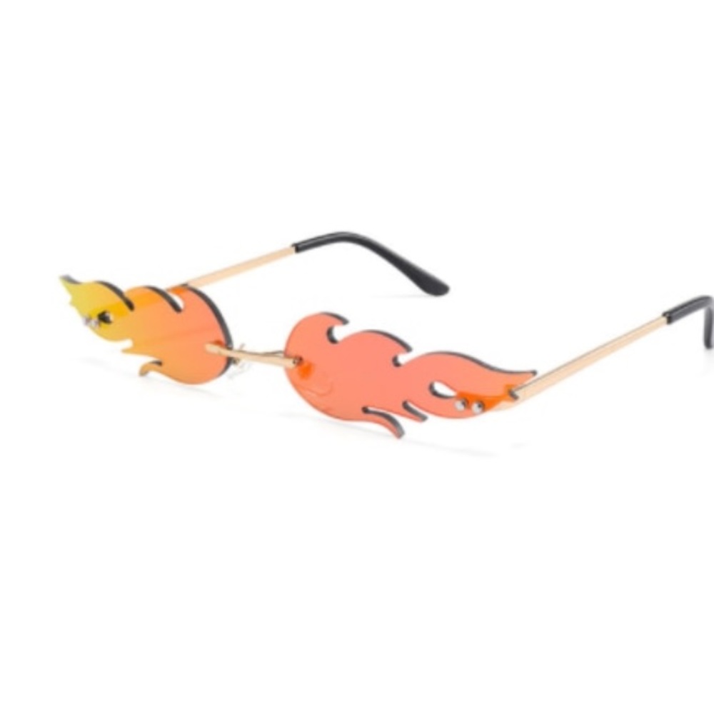 Fiery red tinted flame glasses 🔥